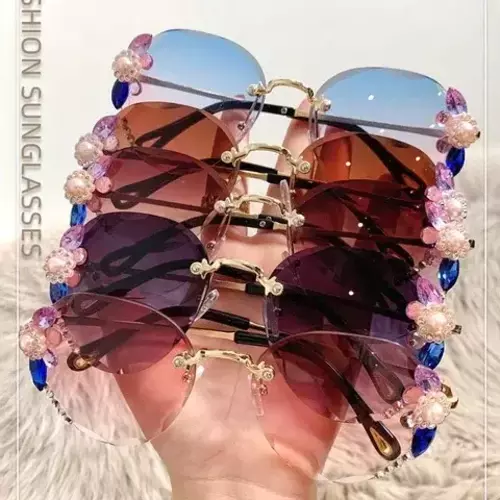 Lunettes de soleil diamant sans monture femme